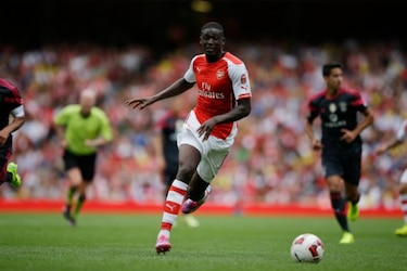 Sanogo marca cuatro goles y Arsenal supera 5-1 al Benfica