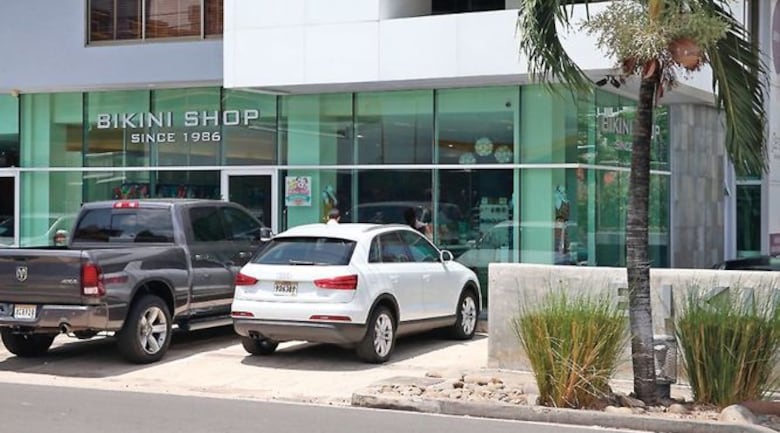 Félix Fernández-Miranda: $11.5 millones en contratos