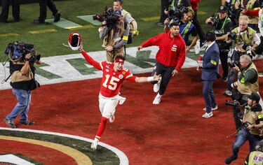 Mahomes obra el milagro y da a los Chiefs su segundo Super Bowl consecutivo