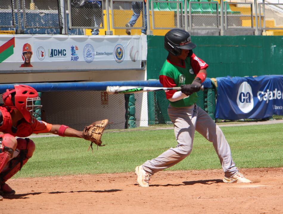 Los cuatro grandes buscan la clasificación para la serie final