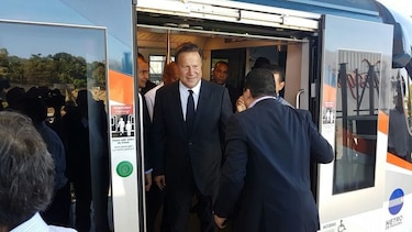 Metro de Panamá pone en marcha primer tren con cinco vagones