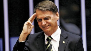 Bolsonaro pide que se reduzcan las pensiones