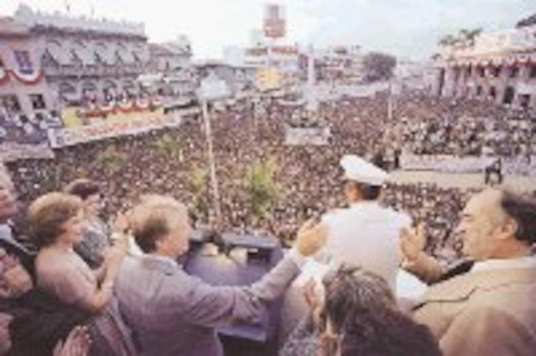 Bajo el paraguas del Pentágono