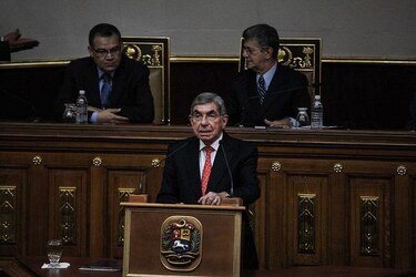 Expresidente Oscar Arias pide liberación de Leopoldo López