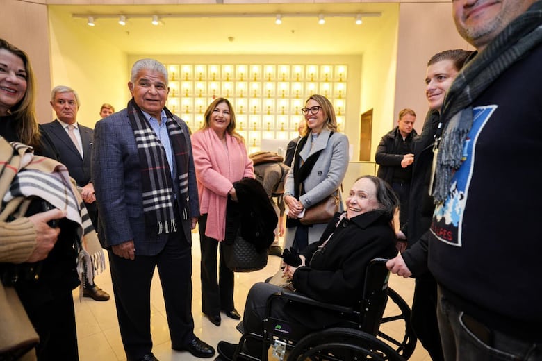 Mulino se encuentra con la madre de María Corina Machado en Oslo y reitera apoyo a Venezuela