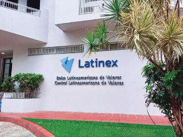 Emisiones públicas y privadas disparan la negociación bursátil