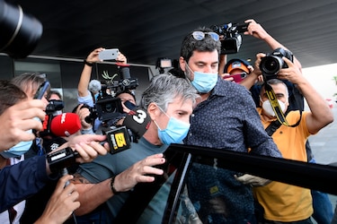El clan Messi estudia la opción de quedarse en el FC Barcelona