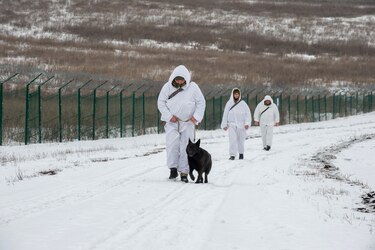 Estados Unidos advierte que Rusia agregó ‘hasta 7,000 militares’ en frontera con Ucrania