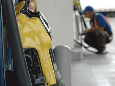 Bomberos investigarán quejas en gasolineras