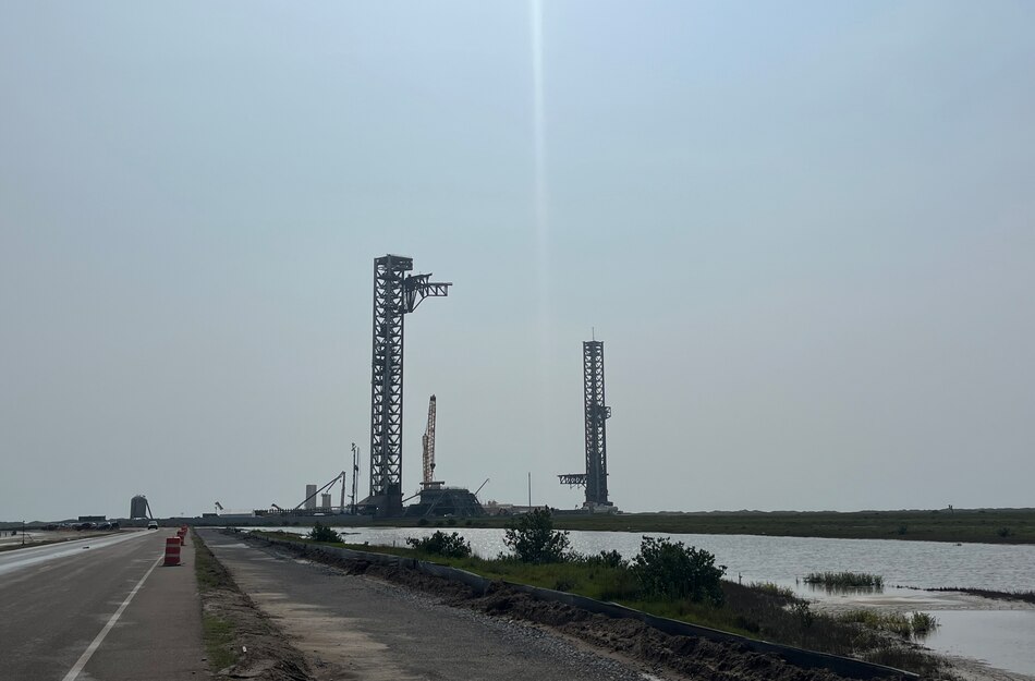 Un cohete de la empresa SpaceX explota cuando realizaba pruebas en tierra