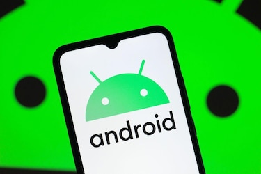 Cómo funciona la alerta de Google que avisó a millones de personas en Venezuela sobre el doble terremoto que estaba ocurriendo