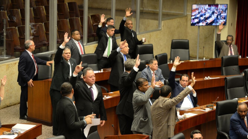 Bancada Panameñista rechaza aprobación de reformas que no hayan sido ampliamente debatidas