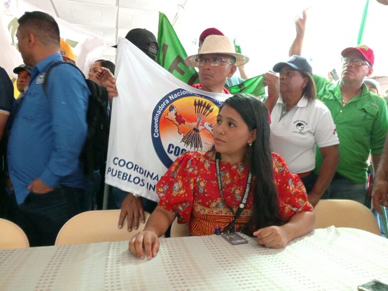 Gremios docentes reafirman paro y exigen la renuncia de la ministra de Educación