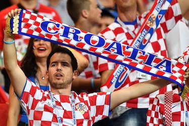 Croacia firma primera fase perfecta y despide a Islandia