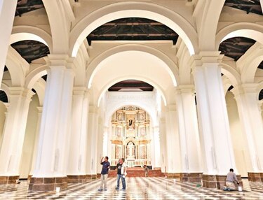 La Catedral abre sus puertas a los feligreses por un día