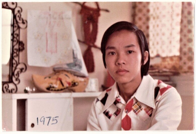 La increíble historia del niño de 12 años que fotografió la Guerra de Vietnam