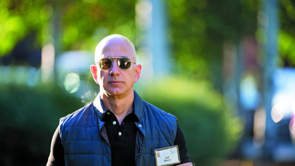 Bezos, ícono del comercio electrónico