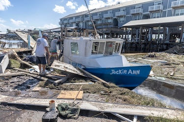 Más de cien muertos y centenares de desaparecidos deja el huracán Helene en Estados Unidos