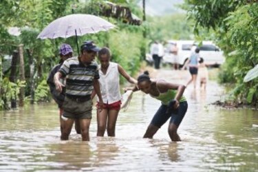 Río Pacora creció e inundó comunidades del sector
