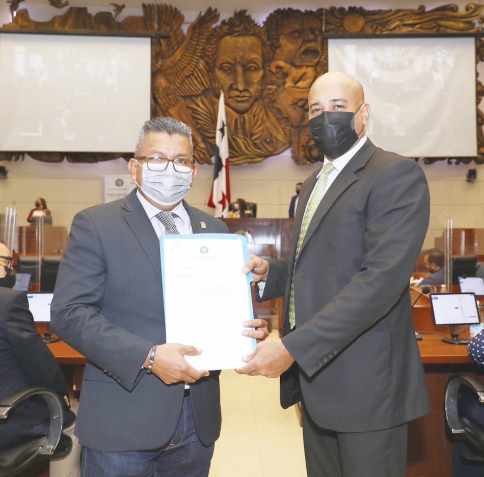 Benicio Robinson quiere un nuevo distrito y 3 corregimientos en Bocas del Toro