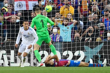 El Real Madrid le gana 2-1 a Barcelona en el Clásico de La Liga