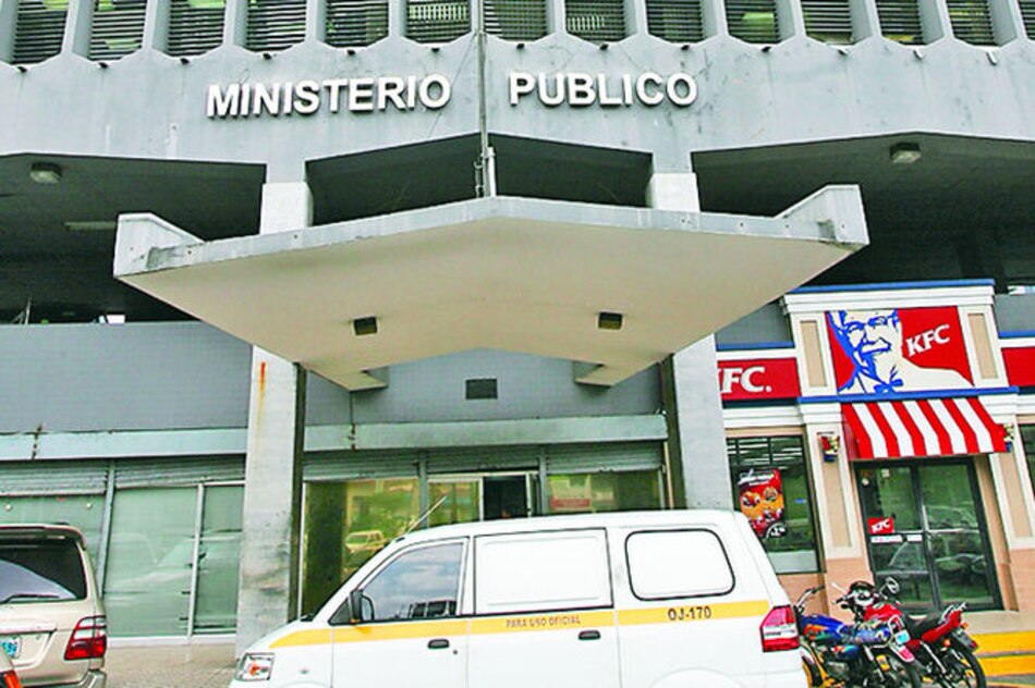 Triangularon compra de equipo para espionaje