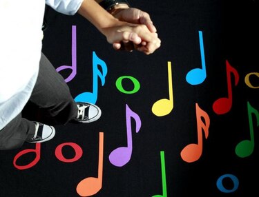 Cantautor panameño promueve la musicoterapia en autistas