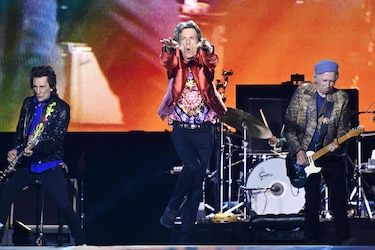 Mick Jagger con covid-19; los Rolling Stones aplazan concierto