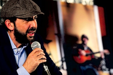 Juan Luis Guerra reza para que haya paz en México