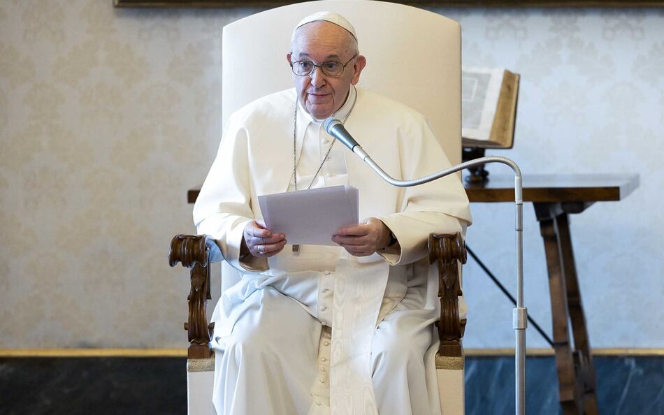 Tras la pandemia, el papa invita a ‘tender la mano a los pobres’