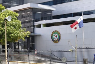 Tribunal de Honor de CD acude a la Asamblea a notificar a los diputados disidentes