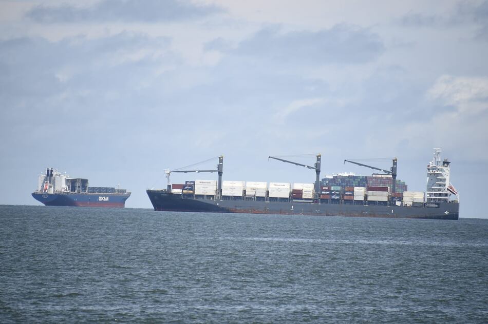 Caen en 2.18% los tránsitos en el Canal de Panamá