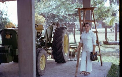 Manuela Moreno Caballero, maestra y agricultora