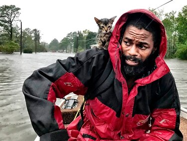 Tormenta Florence deja muerte e inundaciones a su paso