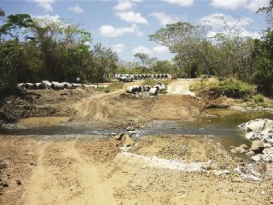 Arrovilla reconstruirá vado que se dañó