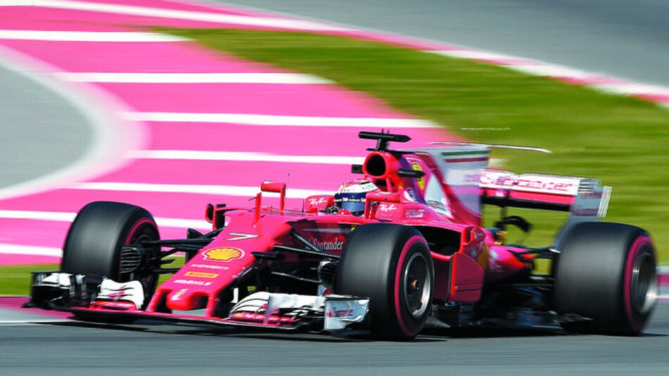 Ferrari, otra vez el más rápido con Raikkonen