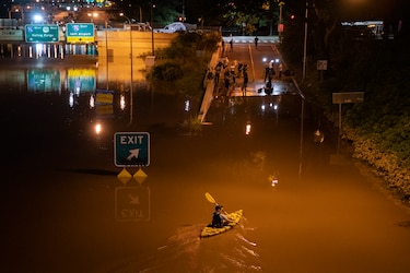 Al menos 44 muertos por inundaciones en la región de Nueva York