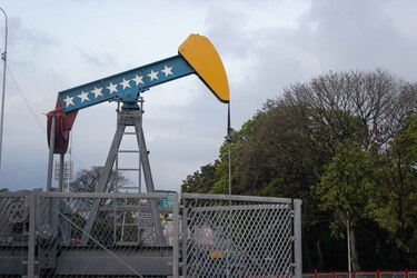 Trump declara emergencia nacional para proteger ingresos petroleros de Venezuela bajo custodia del Tesoro