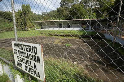 Terremoto deja a 3,000 estudiantes sin aula; esta es la propuesta para volver a clases