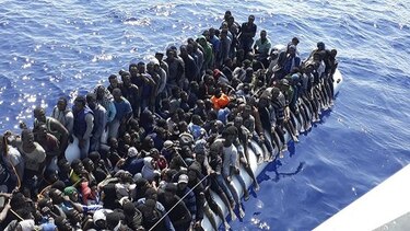 Tres años después, Europa sigue desestabilizada por la crisis migratoria