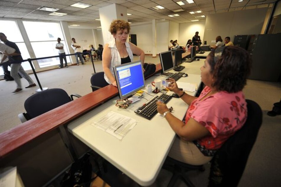 Gobierno de Panamá aumenta a $500 salario mínimo mensual de empleados públicos