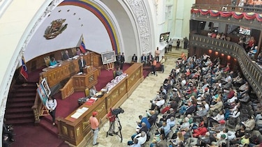 Régimen de Maduro quita inmunidad a Guaidó