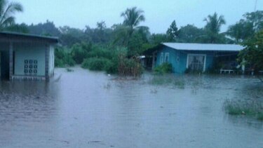 100 casas afectadas por inundaciones en Barú