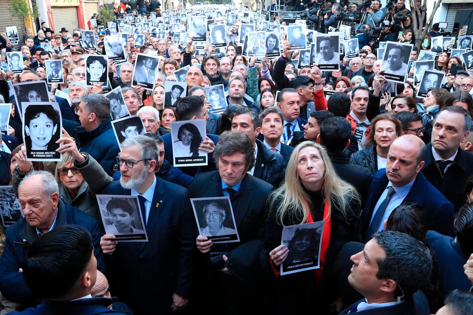 Treinta años de dolor contados por los familiares de las víctimas del atentado a la AMIA