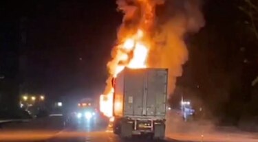 Más de 400 transportistas varados en frontera tico-panameña por bloqueos de carreteras en Costa Rica