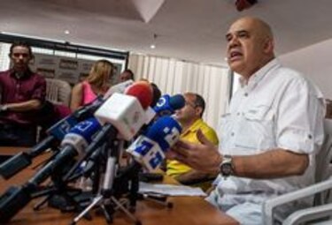 Nicolás Maduro arrecia críticas a la oposición ante las legislativas de diciembre