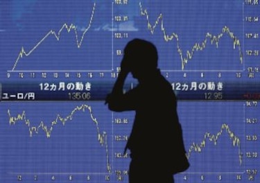 Bolsa de Tokio cede 3% tras la caída de Wall Street el viernes