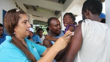 Minsa y Cruz Roja ofrecieron atención médica a migrantes africanos en Darién