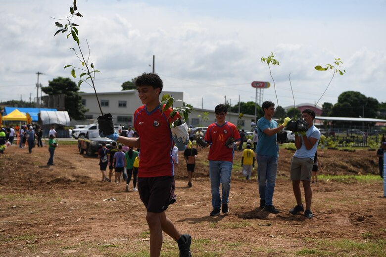 Bosque 7 de Octubre: un tributo verde a las víctimas del ataque a Israel