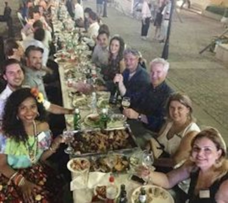 Cuquita gana premio en China con 'Panamá Chombo Style'